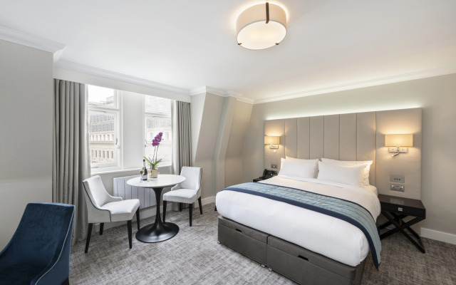 Hotel Tower Residences by Blue Orchid