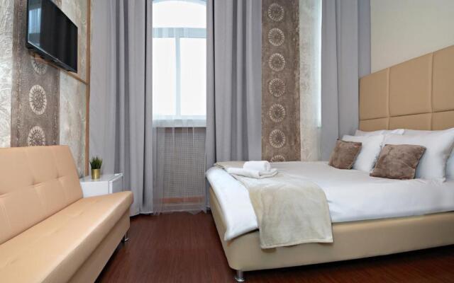 Orange-Center Hotel
