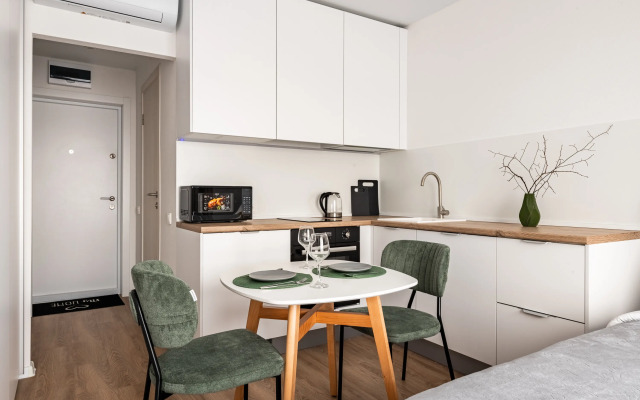 Vershina Emocij Flat
