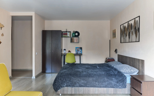 Kvartira Bul'var 1k apartamenty na 4h gostej v centre radom s UGMK, sad im. Engel'sa