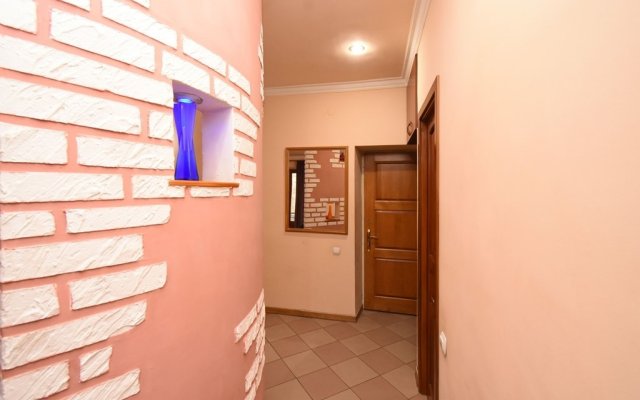 Apartamenty  1room  Apt.  At  Nalbandyan  Street