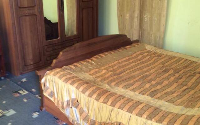 V Kingi Guest House