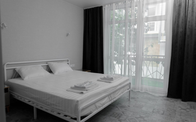 Pervy Etazh Novy Blok Flat