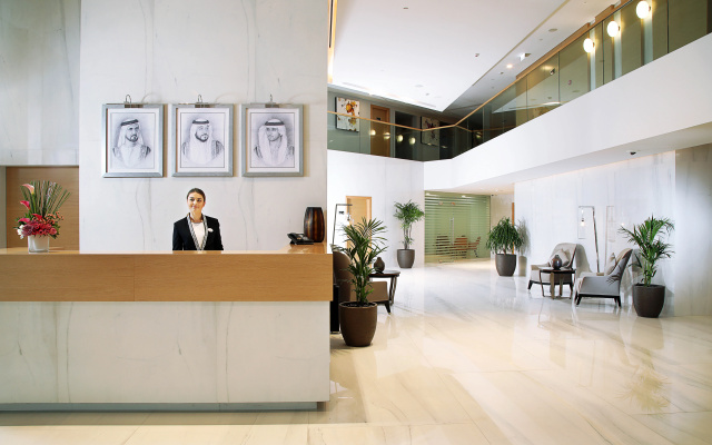 Grand Cosmopolitan Hotel - Image 5