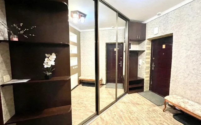 Na Ulitse Studencheskaya 18 Flat