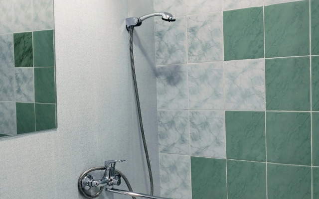 1-K Voroshilova 35a Flat