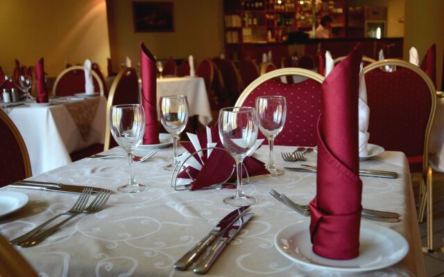AZIMUT Hotel Uglich