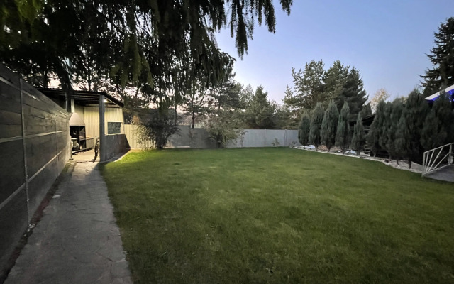 Dom S Baney I Basseynom Ecolife&Style Private home