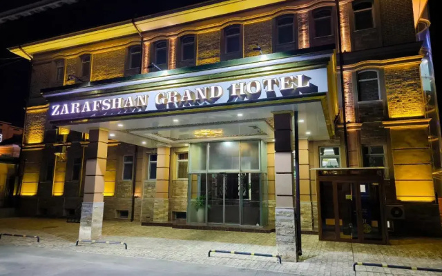 Отель Zarafshon Grand