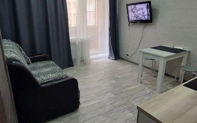 Квартира в Микрорайоне Крылатый 18