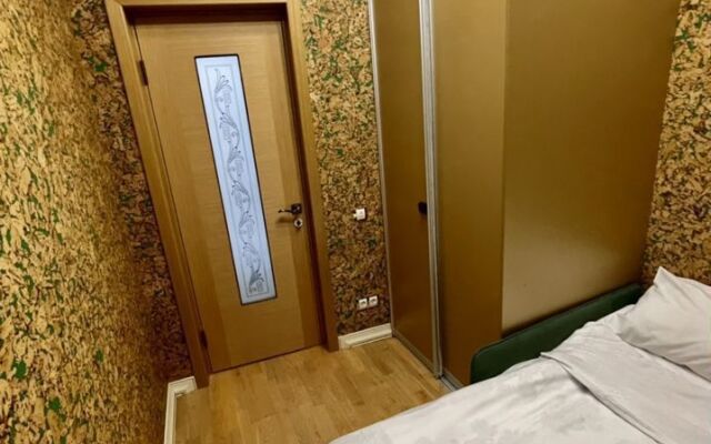 Na Ulitse Krymskaya 77 Flat