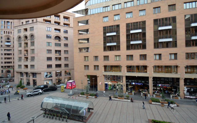 Prostornaya Kvartira na Severnom Prospekte, Hh533 Flat