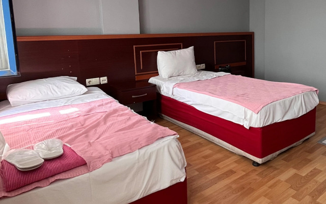 Red White Hotel