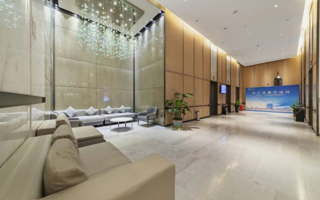 Отель Luoke Platinum Sea View