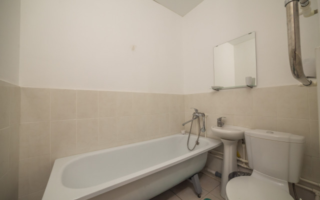 Baturinskaya 159/78  Flat 1