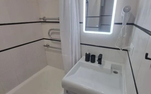Na Bulvare Radischeva 29 Flat