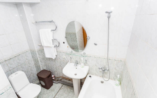 Na Prospekte Nazarbaeva Flat