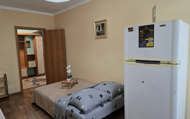 Na Pogranichnoy Flat