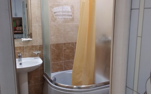 Happy Time In Sochi Apartments 1