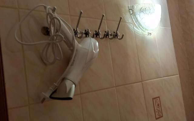 Квартира Апартаменты Волна с видом на пруд