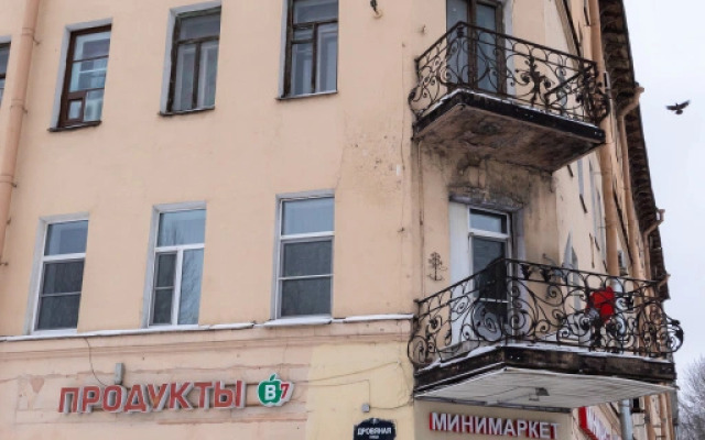 U Metro Baltiyskaya Studiya