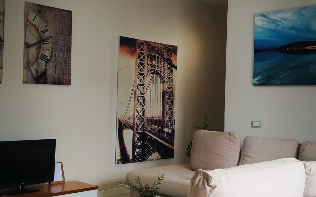 Sofi's Cozy Apartment-Near Port of Vlore, Apartment