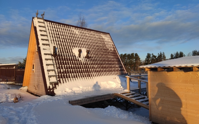 Частный дом A-frame с сауной у Игоры