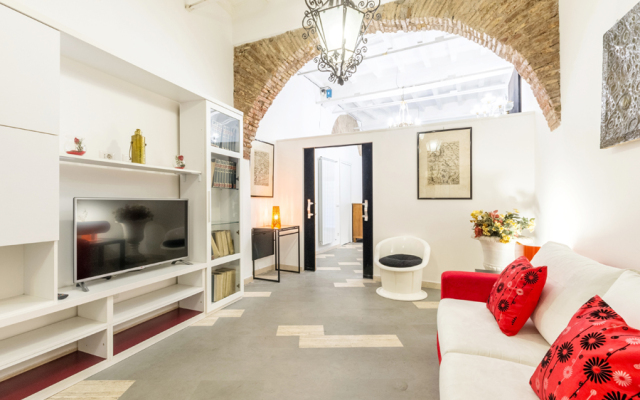 Navona Square Apartment