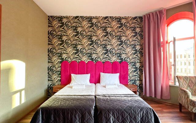 Меблированные комнаты Laika на Грибоедова