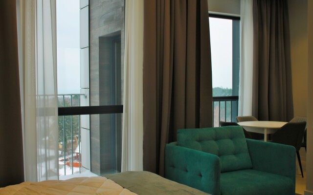 Квартира West