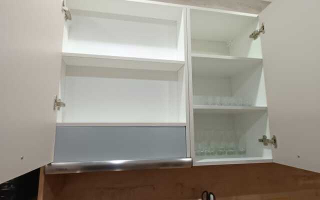 Апартаменты 4-х комнатная на Олимпийской 83