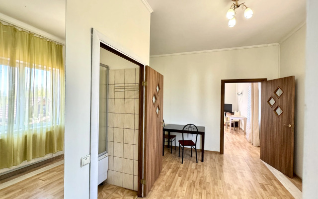 Dom Gostey Guest House