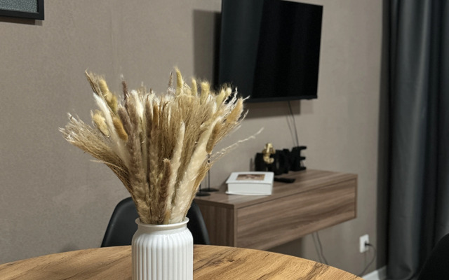 Апартаменты Комфорт на улице Лескова 38