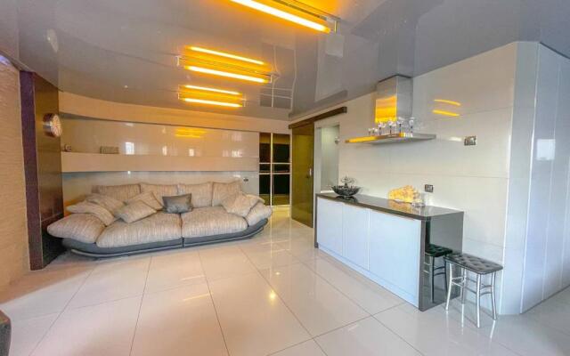 Апартаменты Московский проспект 110л