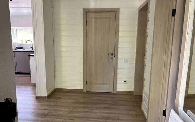 Частный дом на берегу Истринского водохранилища