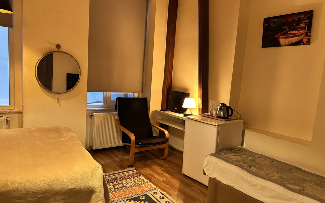 New Pera Hotel