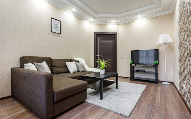 Апартаменты Двухкомнатные в центре города 1