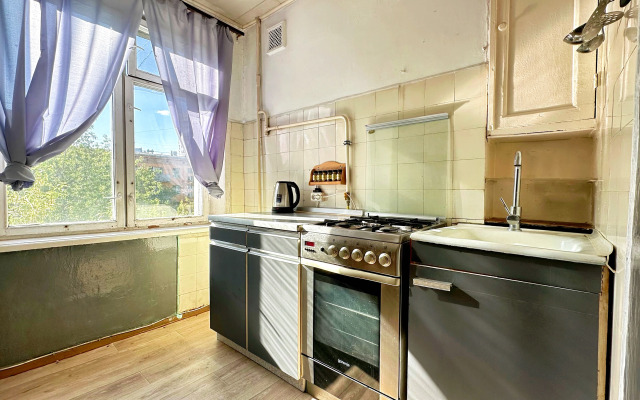 Квартира Уютная возле метро Народное Ополчение