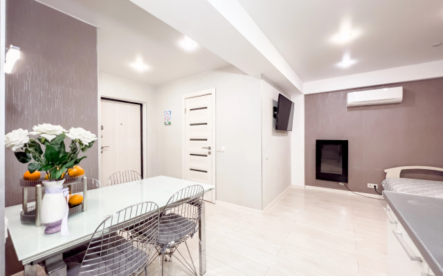 Uyutnaya V Siriuse S Vidom Na Gory Flat