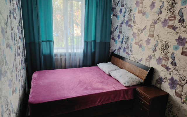 Квартира Трехкомнатная на Коммунистическом 35