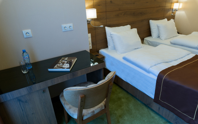 Veranova Hotel