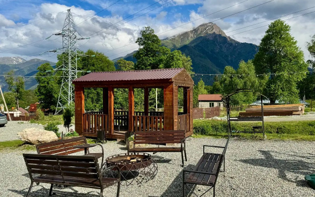 Dikaya Grusha Recreation center