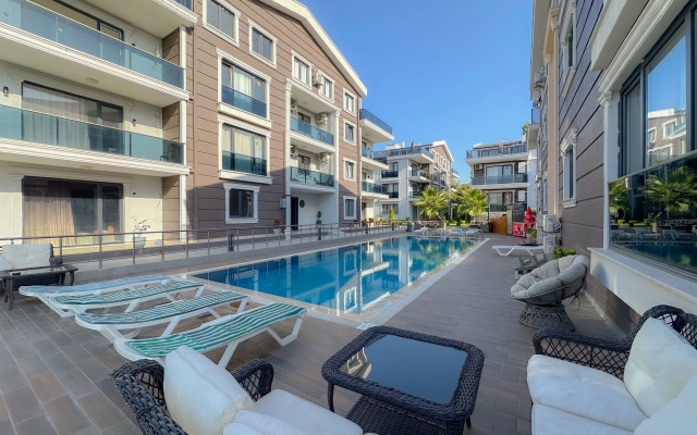 Апарт-отель Flower City Suits