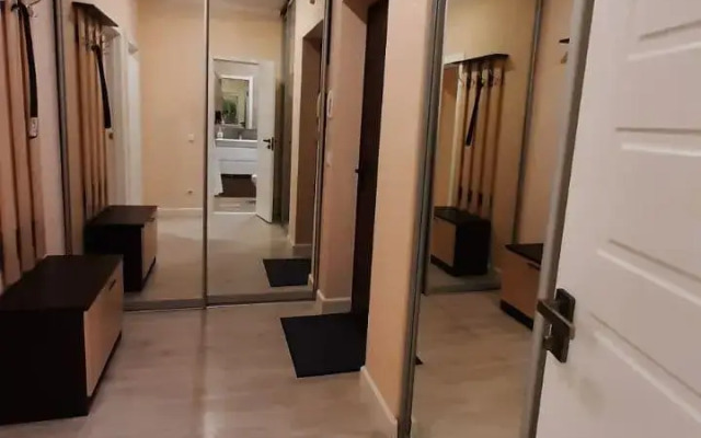 Uyutnye Ryadom S Oz-Moll Apartaments