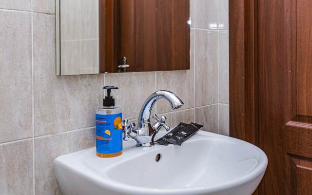 S Krasivym Vidom Na Gory Flat