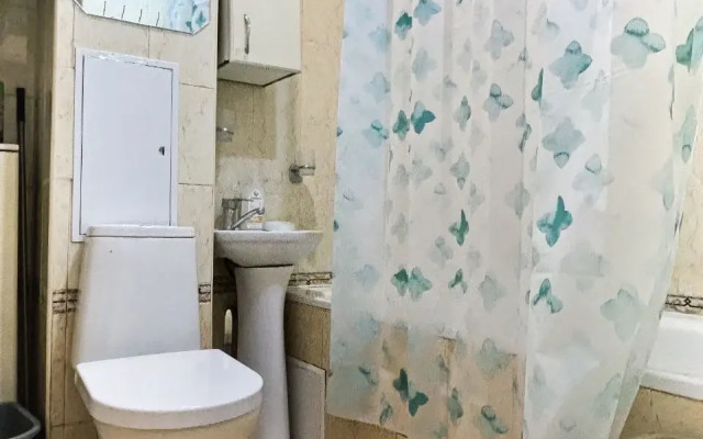 Na Tsvetochnoy 44/3 Apartments