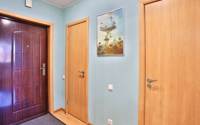 Апартаменты на проспекте Космонавтов 61