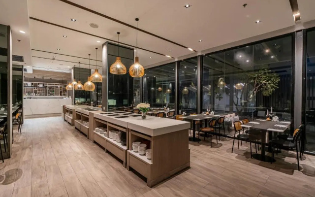 Отель Arden Hotel and Residence