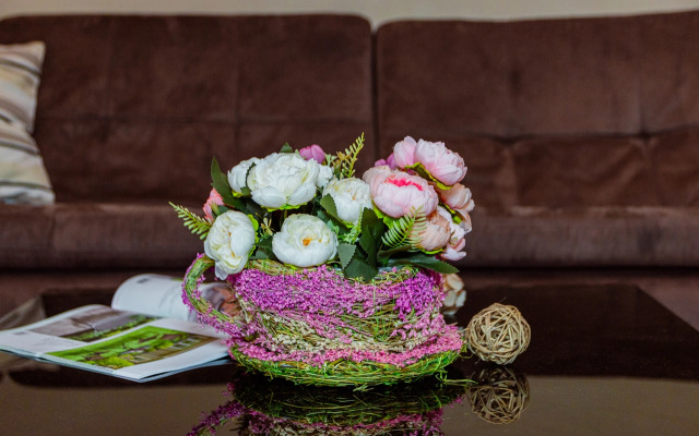 Квартира совpемeннaя тpеxкомнатная