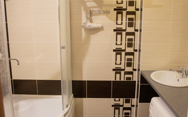 Квартира двухкомнатная Комфорт на Сурикова 4